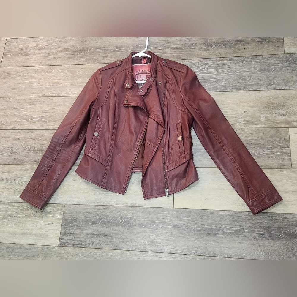 Collection by Bernardo Zip Trim Genuine Leather Jacket Burgundy Size Small Small